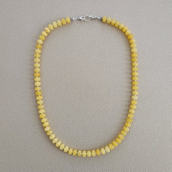 YELLOW COLOR JADE NECKLACE--20" - Picture 3 of 3